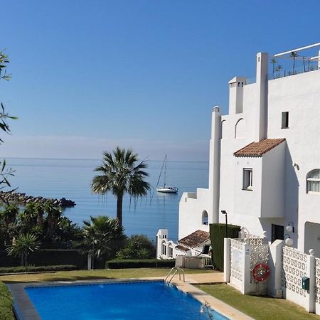 Front Sea View Penthouse Apartman Estepona Kültér fotó
