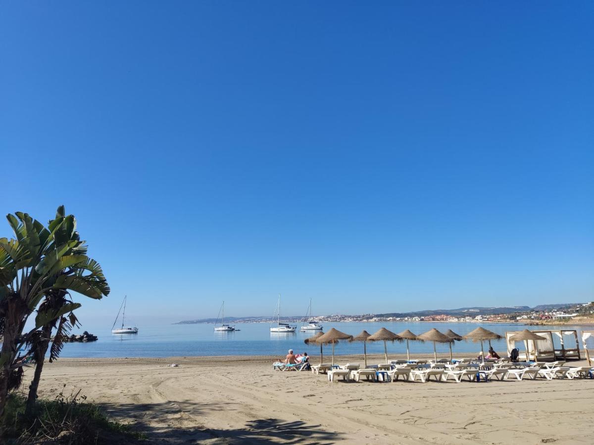Front Sea View Penthouse Apartman Estepona Kültér fotó